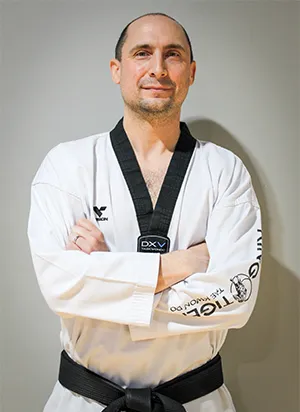 Master Chris Knight